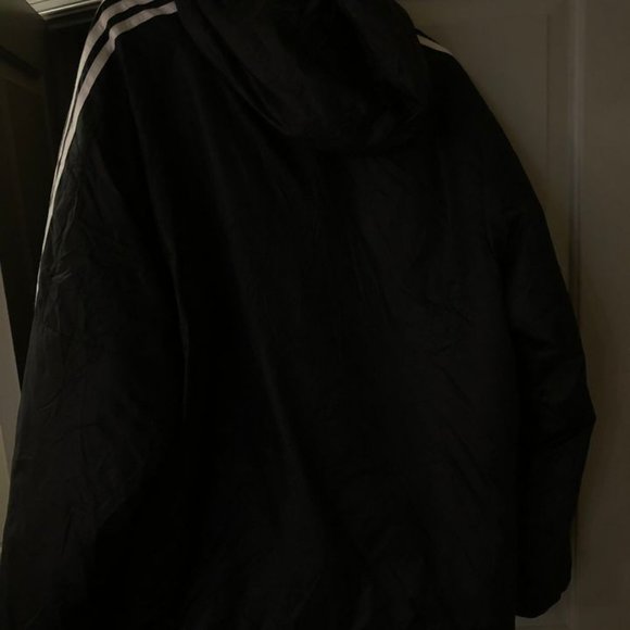 adidas Men's Essentials Insulated Hooded Jacket - Picture 2 of 2